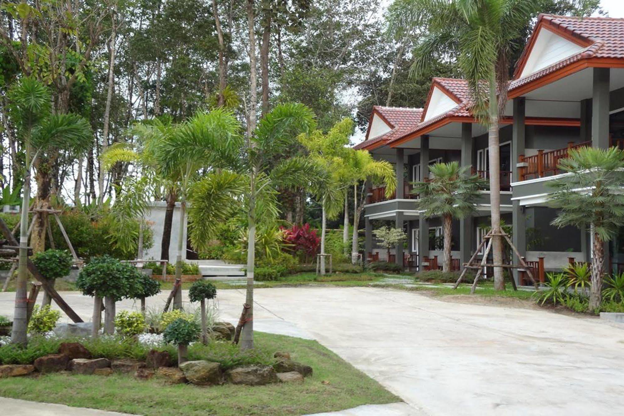 Khaolak Yama Resort - SHA Plus Khao Lak Luaran gambar